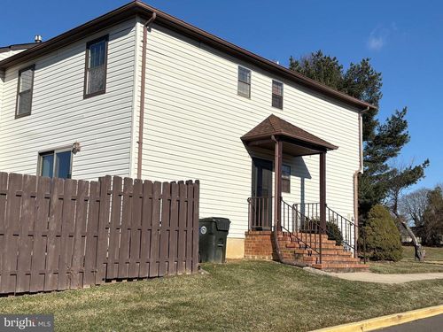 13 Bordenshire Dr, BORDENTOWN, NJ, 08505-2532 | Card Image