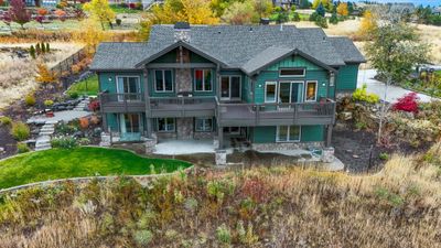 21750 E Glover Ln, Home with 4 bedrooms, 5 bathrooms and null parking in Liberty Lake WA | Image 2