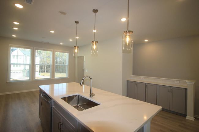 Photo #9 | Image 9