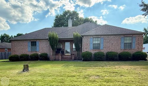 1700 S 11th St, Paragould, AR, 72450-5535 | Card Image
