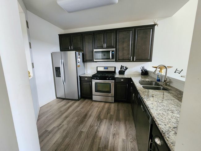 2003 Magenta Ln, Townhouse with 3 bedrooms, 4 bathrooms and 2 parking in Algonquin IL | Image 5