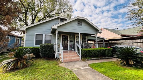 505 E Sterling St, Baytown, TX, 77520-5139 | Card Image