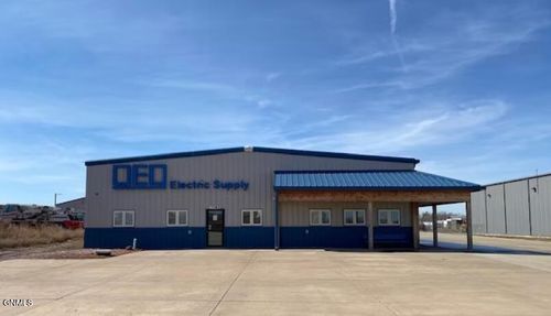 3183 Highway 22 N, Dickinson, ND, 58601-9469 | Card Image