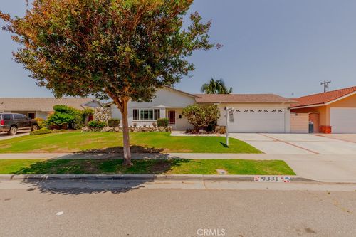9331 La Cortinilla Ave, Fountain Valley, CA, 92708-4515 | Card Image