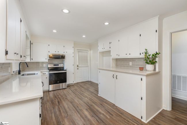 113 Taylors Rd, House other with 2 bedrooms, 1 bathrooms and null parking in Taylors SC | Image 9