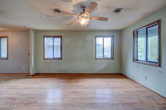 4 - 4153 Spirea Dr, Condo with 2 bedrooms, 2 bathrooms and null parking in Wilmington NC | Image 8