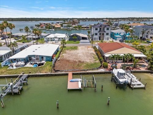 16106 5th St E, REDINGTON BEACH, FL, 33708-1616 | Card Image