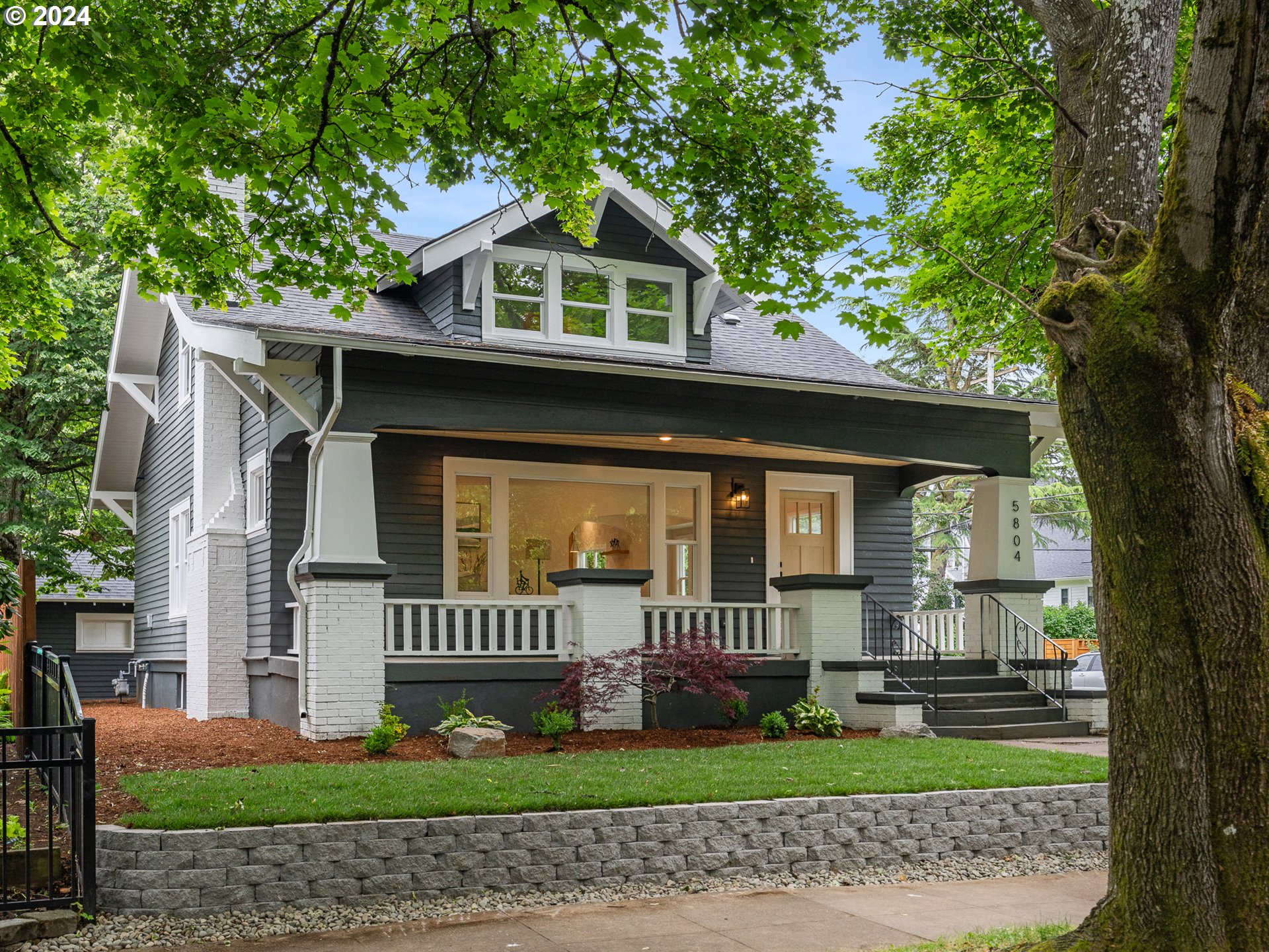 Rodney Ave, Portland, OR 97211