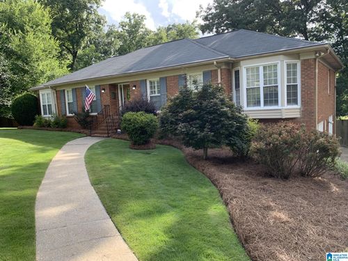 6516 Quail Run Dr, Hoover, AL, 35124-3142 | Card Image