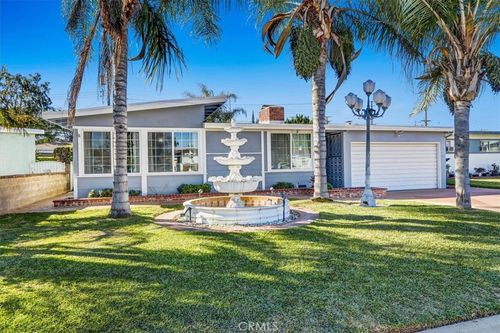 9420 Hoback St, Bellflower, CA, 90706 | Card Image