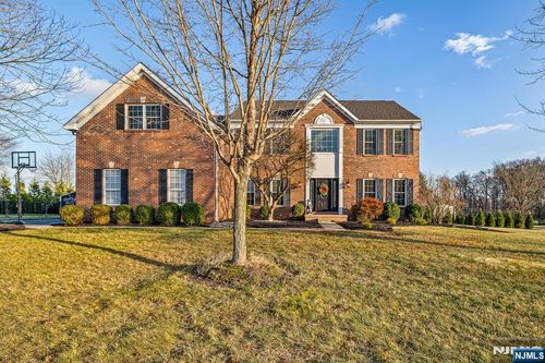 153 Davenport Dr, Chesterfield, NJ, 08515-9409 | Card Image