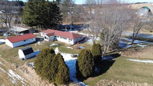 W10035 State Road 82, ELROY, WI, 53929-9464 | Card Image