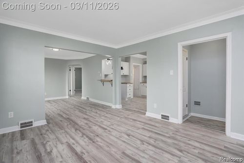 18966 San Juan Dr, Detroit, MI, 48221-2176 | Card Image