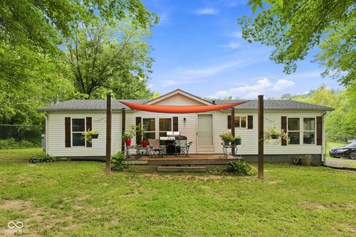 4611 Covered Bridge Rd, Nashville, IN, 47448-8478 | Card Image
