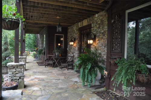 196 Ridge Rd, LANDRUM, SC, 29356-9671 | Card Image