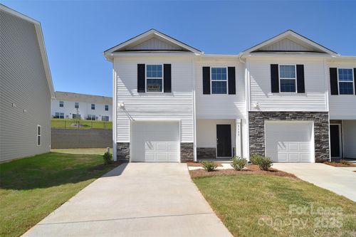 5155 Hyrule Dr, Charlotte, NC, 28262-3088 | Card Image