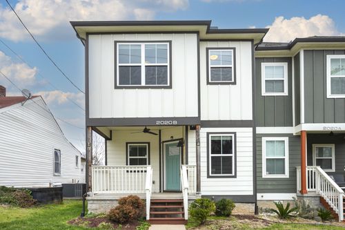 2020 14th Ave N, Nashville, TN, 37208-1412 | Card Image