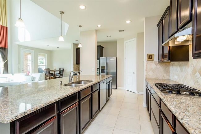 4622 Regal Shadow Ln, House other with 6 bedrooms, 4 bathrooms and 2 parking in Sugar Land TX | Image 13