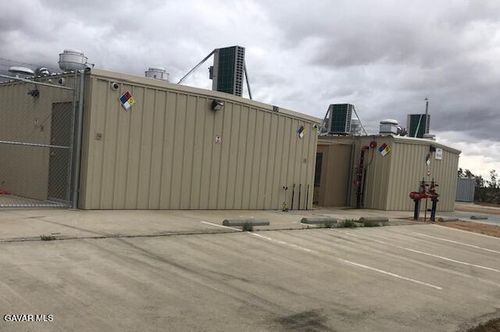 d-22510 Curtis Pl, California City, CA, 93505-6021 | Card Image