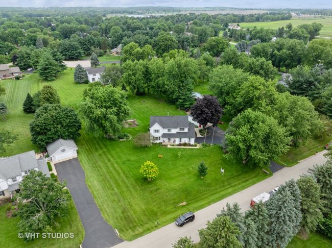 1810 Hunters Ln, House other with 4 bedrooms, 3 bathrooms and 8 parking in Spring Grove IL | Image 4