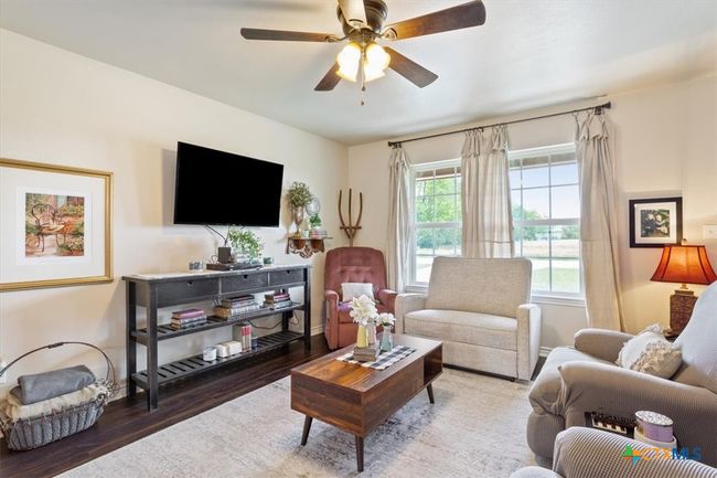 315 S Hackberry Rd, House other with 3 bedrooms, 2 bathrooms and null parking in Holland TX | Image 9