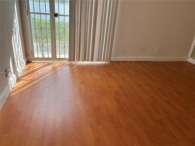 APT-106 - 8720 N Sherman Cir, Condo with 2 bedrooms, 2 bathrooms and null parking in Miramar FL | Image 11