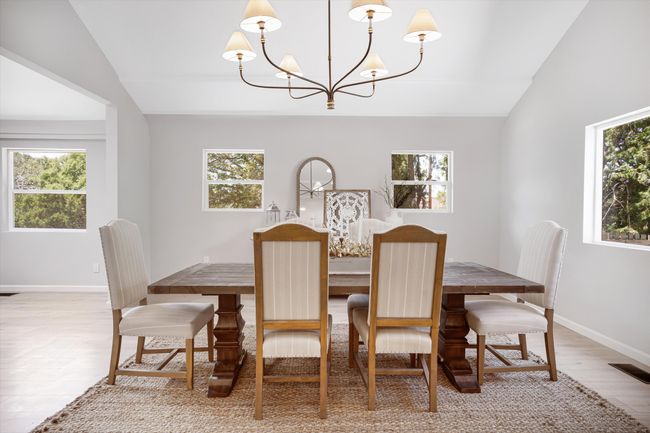 7 Corte De Canoncito, House other with 5 bedrooms, 4 bathrooms and null parking in Cedar Crest NM | Image 16