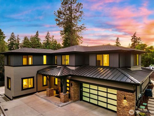 5037 W Mercer Way, Mercer Island, WA, 98040-4629 | Card Image