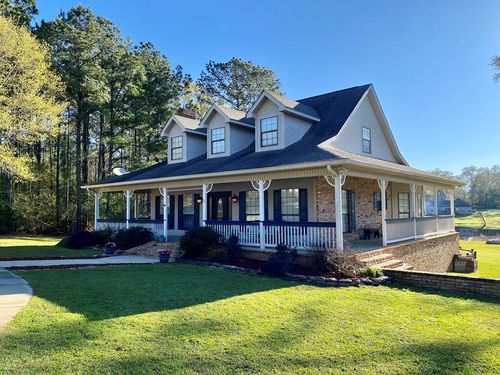 31 Cove Lake Rd, Carriere, MS, 39426-7103 | Card Image