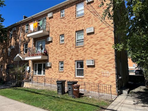 17205 Highland Avenue, New York, NY, 11432 | Card Image