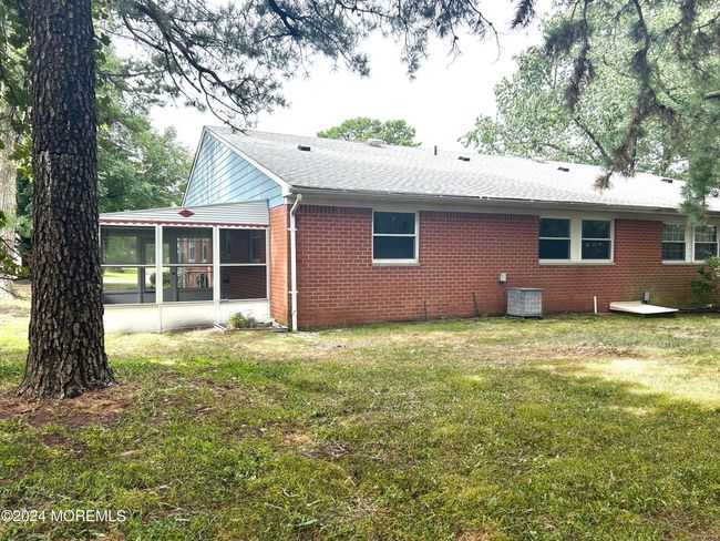 B - 20 Lexington Dr, Home with 2 bedrooms, 2 bathrooms and 1 parking in Whiting NJ | Image 33