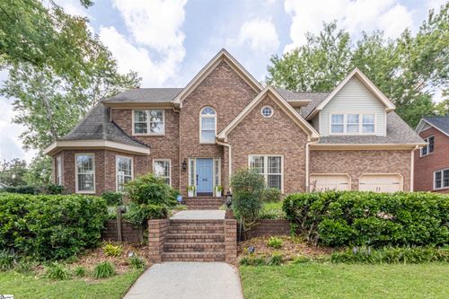 105 W Silverleaf St, Greer, SC, 29650-2750 | Card Image