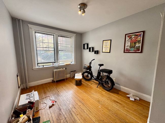 APT-3 - 6 Sutherland Rd, Condo with 2 bedrooms, 1 bathrooms and null parking in Boston MA | Image 8