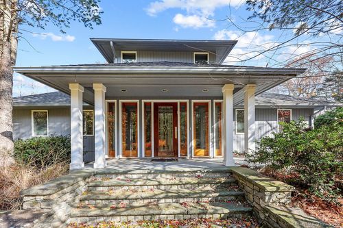 440 Mount Sanford Rd, Cheshire, CT, 06410-3533 | Card Image