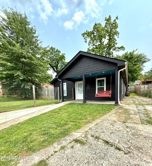 304 Douglas Ave, Knoxville, TN, 37921-4813 | Card Image