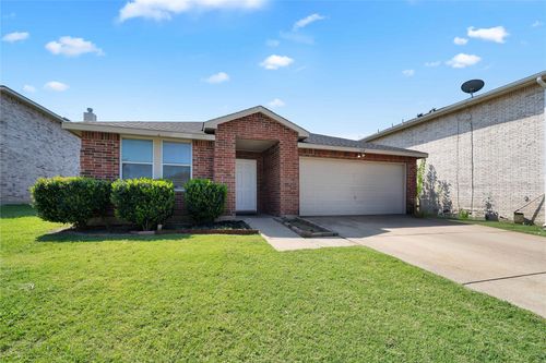 602 Ambarella St, Arlington, TX, 76002-4504 | Card Image