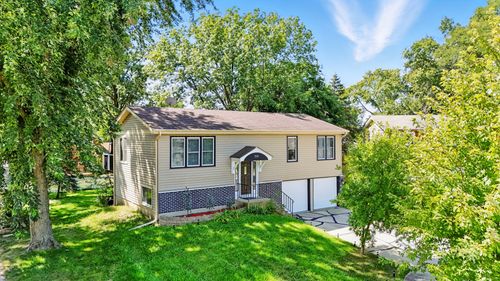 565 Cottonwood Cir, Bolingbrook, IL, 60440-2678 | Card Image