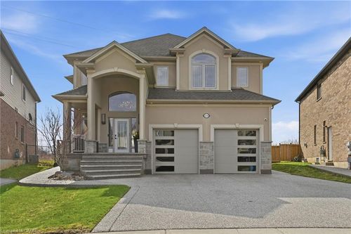 234 Fair Street, Ancaster, ON, L9K0B9 | Card Image