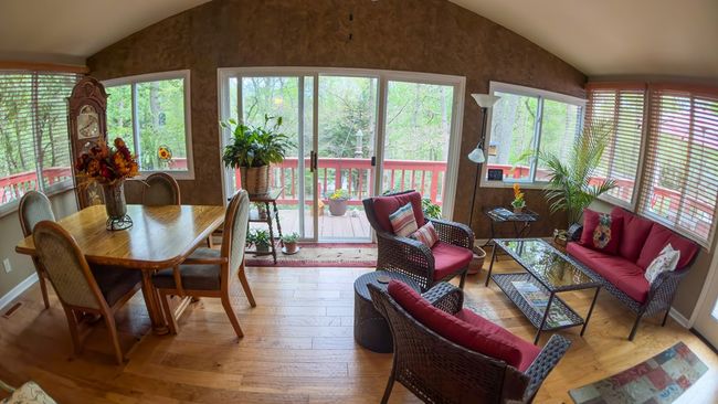 141 Rocky Cir, Home with 3 bedrooms, 2 bathrooms and 2 parking in Blairsville GA | Image 5