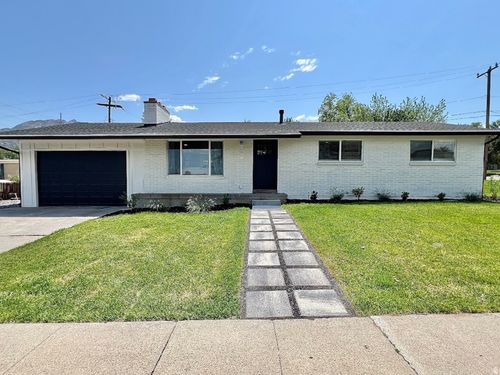 7027 S Ponderosa Dr, Cottonwood Heights, UT, 84121-3733 | Card Image