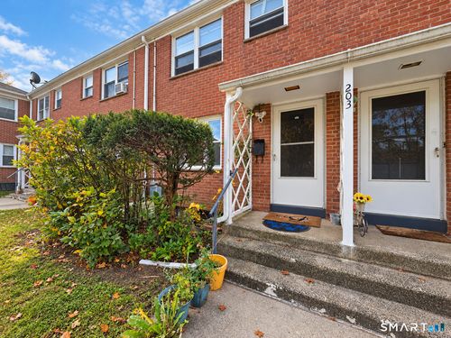 203 Franklin Rd, Hamden, CT, 06517-3613 | Card Image