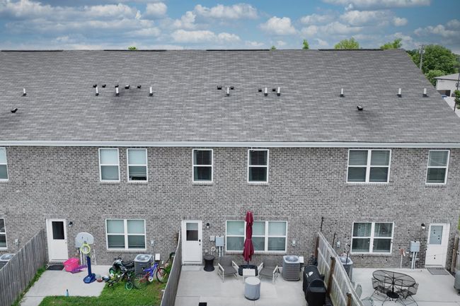 2004 Hardwick Ln, Townhouse with 3 bedrooms, 3 bathrooms and 2 parking in Gallatin TN | Image 43