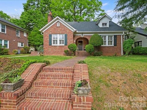 204 S Laurel Ave, Charlotte, NC, 28207-1520 | Card Image