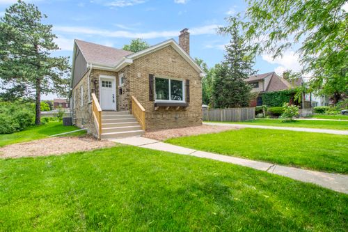 7937 Forest Ave, Munster, IN, 46321-1140 | Card Image
