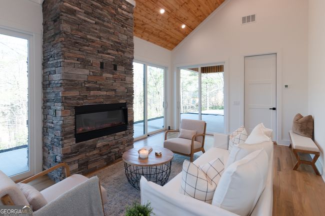 269 Clarice Ln, House other with 2 bedrooms, 2 bathrooms and null parking in Sautee Nacoochee GA | Image 5