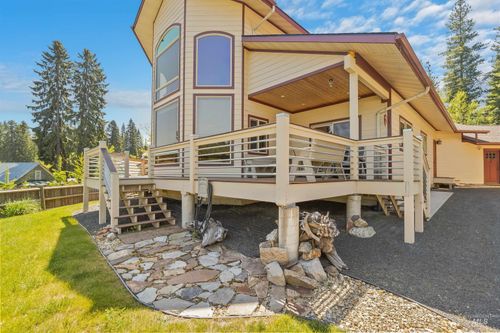 204 S 2nd St, Elk River, ID, 83827-0110 | Card Image