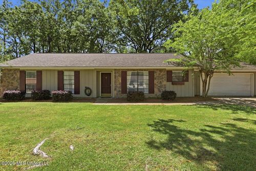 123 Cumberland Rd, Brandon, MS, 39047-6735 | Card Image
