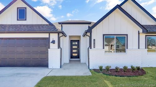 10108 E 131st Pl S, Bixby, OK, 74008-3372 | Card Image