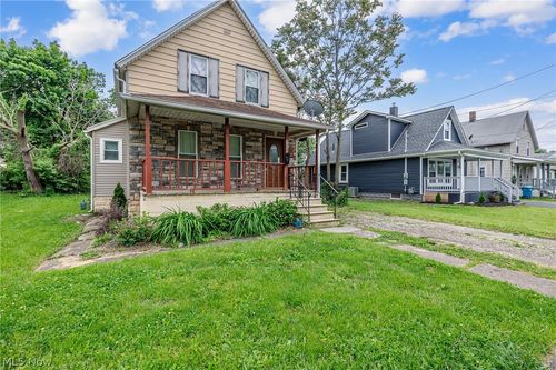 124 E 32nd St, Lorain, OH, 44055-1206 | Card Image