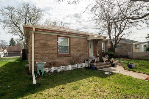 4826 N 76th Street, Milwaukee, WI, 53218 | Card Image